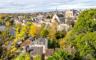 Zoom sur les communes participatives de Poitiers (Vienne) et Plessé (Loire Atlantique)
